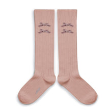 Load image into Gallery viewer, Hortense - Ribbed Knee-high Socks with Velvel Bows - Vieux Rose