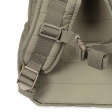 Load image into Gallery viewer, juno quilted backpack midi - laurel oak