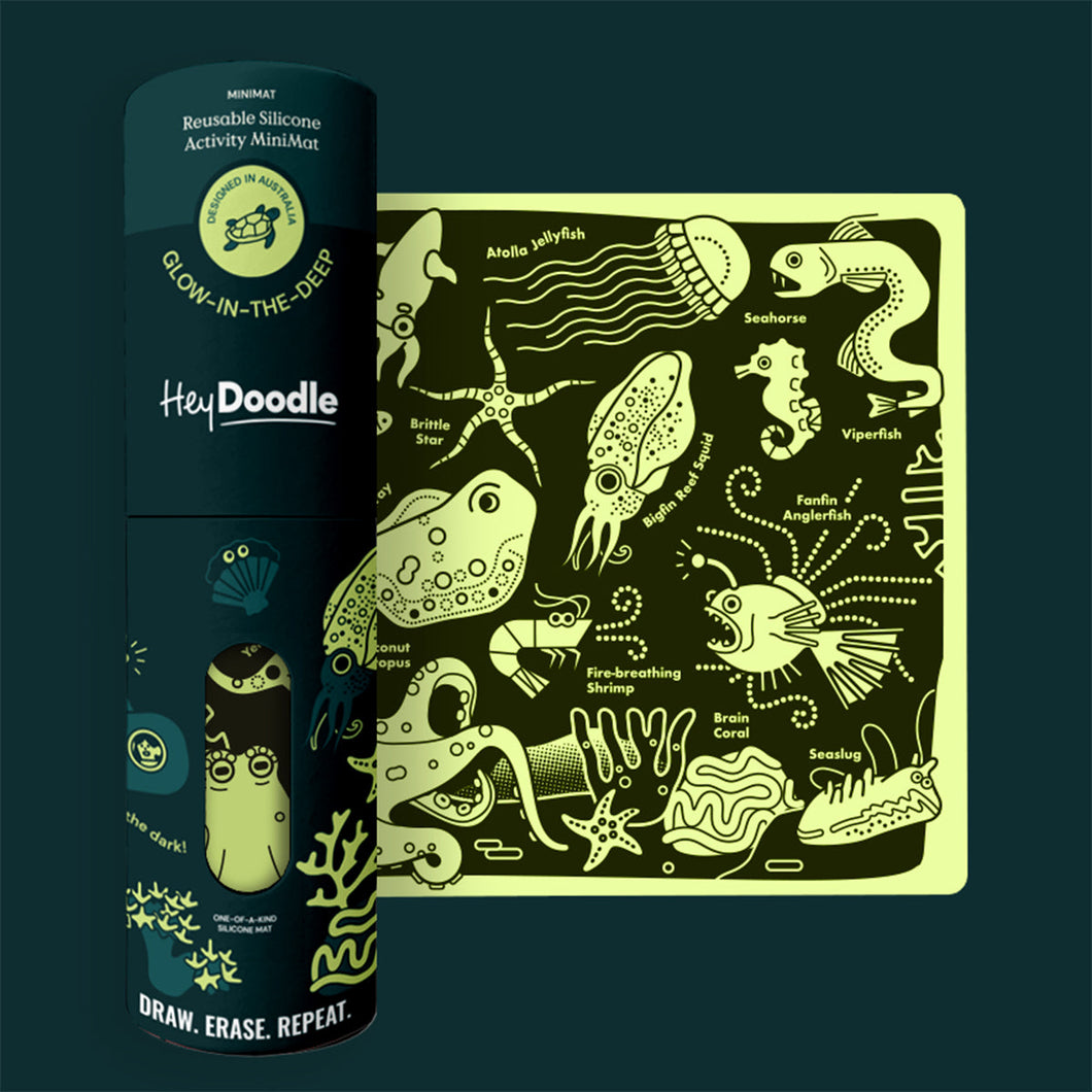 Glow-in-the-deep Mini Colouring & Doodle Mat