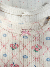 Load image into Gallery viewer, minnie blouse gots - fleur decor