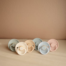 Load image into Gallery viewer, FRIGG Rope Natural Rubber Pacifier - Blush